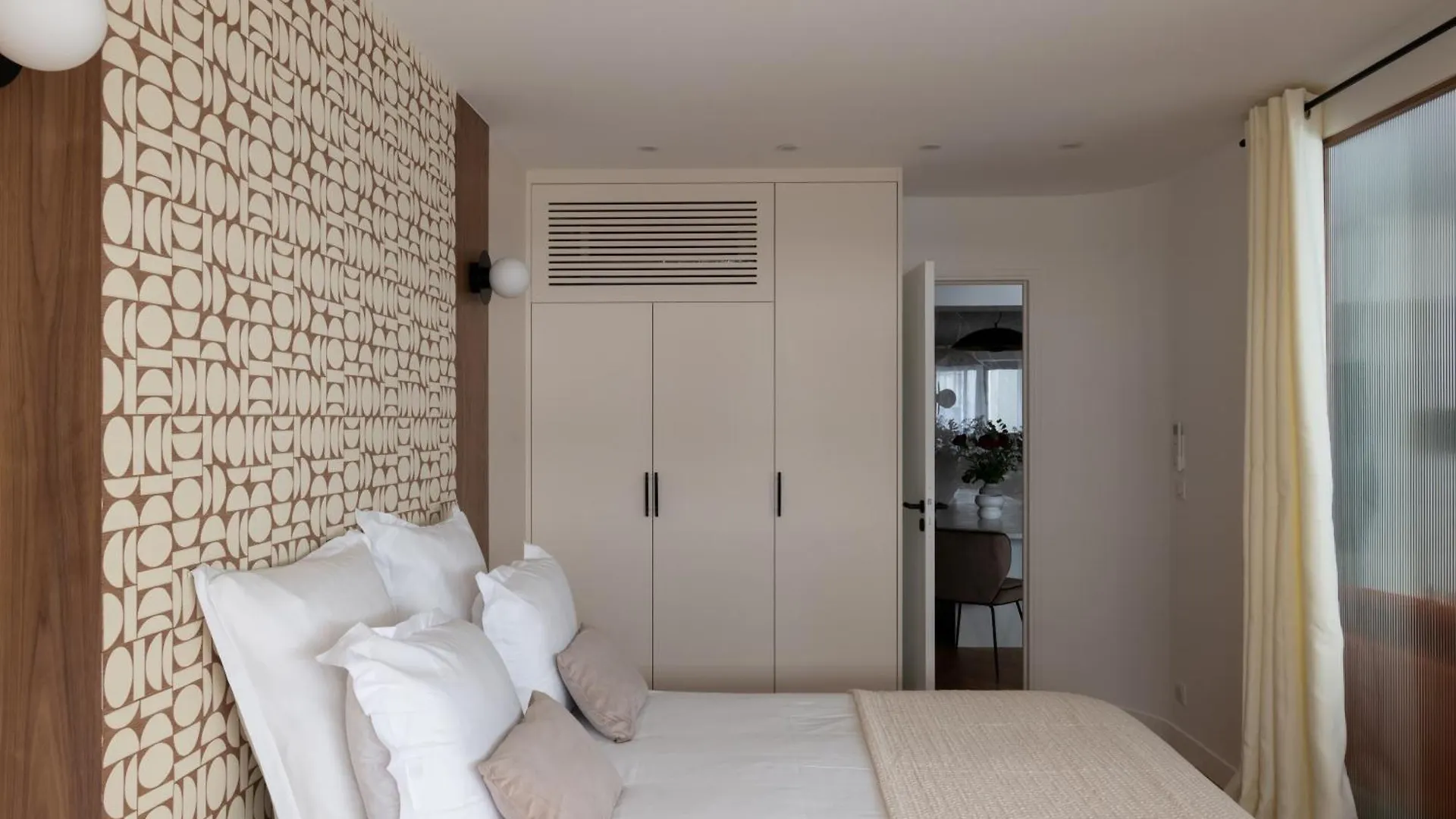 The Place To Be - 3 Bedrooms With Airco Paris 0*,